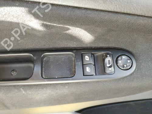 Used Left front window switch Left front window switch 39137872 39137872