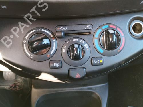 Varmeblæser NISSAN MICRA III (K12) 1.2 16V (65 hp) 27043188