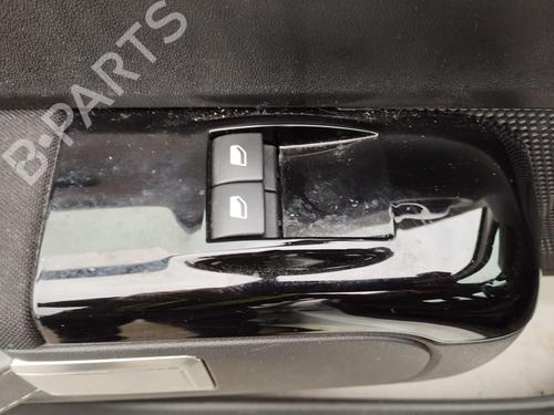 Used Left front window switch Left front window switch CITROËN C3 III (SX) 1.5 BlueHDi 100 (SXYHYP, SXYHTU) (102 hp) 33544622 33544622