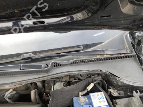Used Front windshield wiper arm VW GOLF V (1K1) 2.0 GTI (230 hp) 27041156