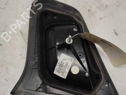 left-tailgate-light-citroen-c3-ii-sc_-2009-33237492 main image