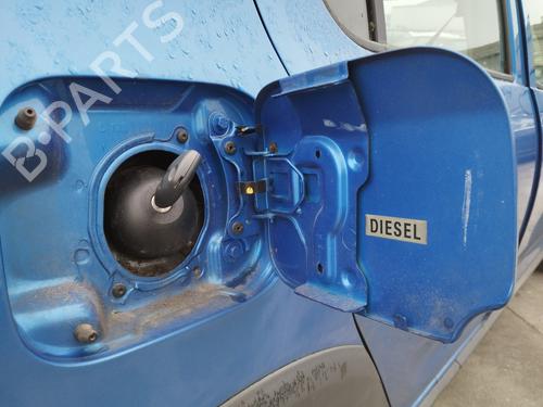 fuel-flap-dacia-sandero-ii-2012-31815125 main image