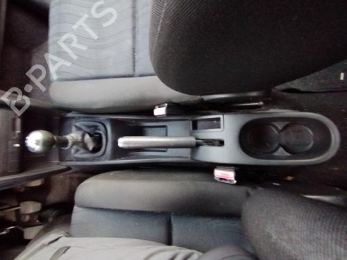 Mittelkonsole PEUGEOT 207 (WA_, WC_) 1.4 HDi (68 hp) 32234019