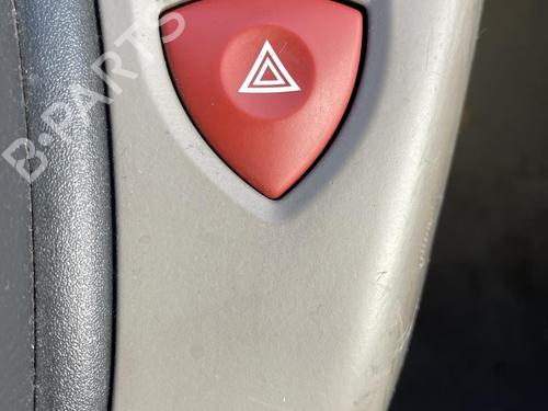 Used Warning switch RENAULT SCÉNIC II (JM0/1_) 1.6 (JM0C, JM0J, JM1B) (113 hp) 27062991