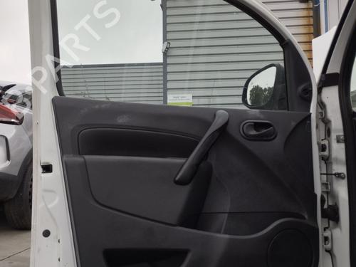 Venstre foran lås Venstre foran lås RENAULT KANGOO / GRAND KANGOO II (KW0/1_) 1.5 dCi 75 (KW07, KW10, KW04) (75 hp) 39891681 39891681