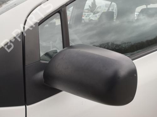Used Left mirror TOYOTA YARIS (_P9_) 1.4 D-4D (NLP90_, NLP90R) (90 hp) 32135402