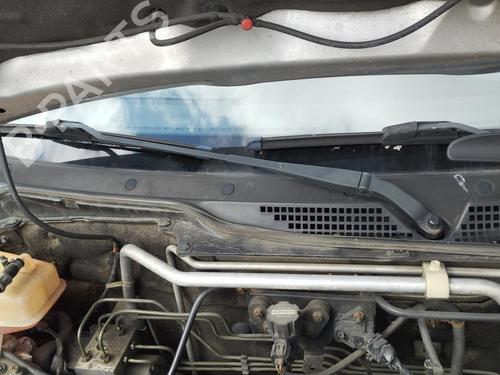 Used Front windshield wiper arm MG MG ZS 2.0 TD (113 hp) 27053399