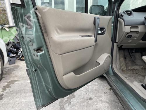 Used Left front door Left front door RENAULT SCÉNIC II (JM0/1_) 1.6 (JM0C, JM0J, JM1B) (113 hp) 27063010 27063010
