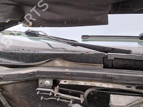 Used Front windshield wiper arm CITROËN XSARA (N1) 2.0 HDi 90 (90 hp) 27083551