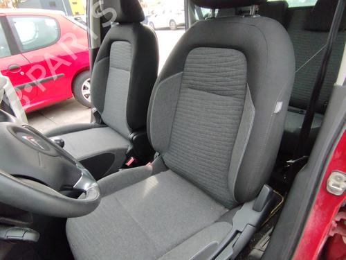 Left front seat CITROËN C3 Picasso (SH_) 1.2 THP 110 (SHHNZ6) | BP30774127C15 - Image 2