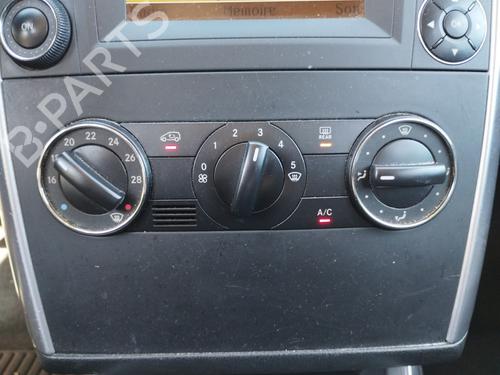 Used Climate control Climate control MERCEDES-BENZ B-CLASS Sports Tourer (W245) B 180 CDI (245.207) (109 hp) 39177679 39177679
