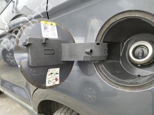 fuel-flap-ford-ecosport-2011-2012-2013-2014-2015-2016-2017-2018-2019-2020-2021-2022-33113078 main image