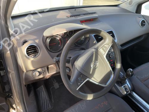 BP29958348C46 main image