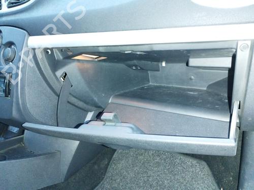 Used Glove box Glove box RENAULT CLIO III (BR0/1, CR0/1) 1.5 dCi (BR17, CR17) (86 hp) 31018705 31018705