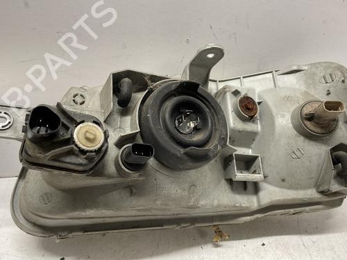 Used Right headlight Right headlight HYUNDAI ACCENT II (LC) 1.5 CRDi (82 hp) 31138397 31138397