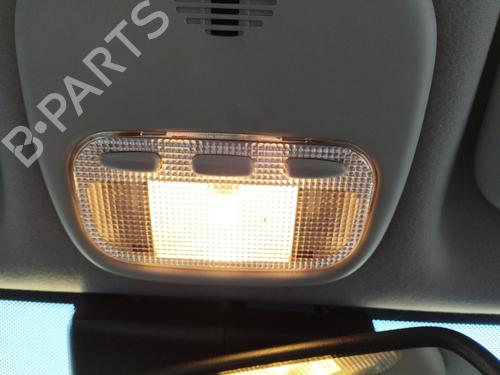 Plafoniera interna PEUGEOT 407 (6D_) 2.0 HDi 135 (6DRHRH, 6DRHRE, 6DRHRG, 6DRHRJ) (136 hp) 31967120