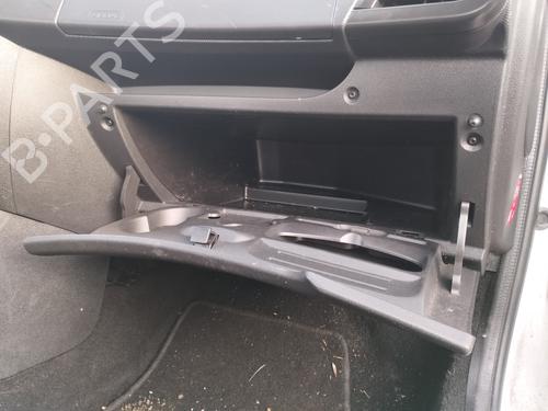 Used Glove box Glove box PEUGEOT 206+ (2L_, 2M_) 1.4 HDi eco 70 (68 hp) 30903704 30903704