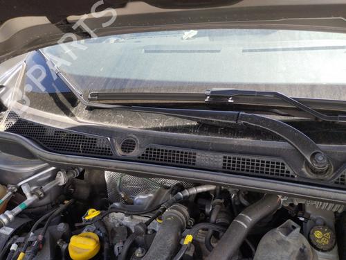 front-windshield-wiper-arm-renault-captur-i-j5_-h5_-2013-37675152 main image
