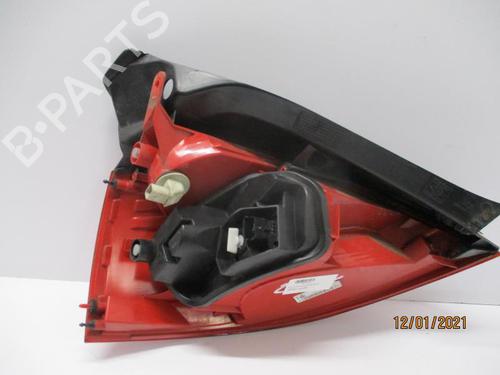 Used Right taillight RENAULT MEGANE II (BM0/1_, CM0/1_) 1.5 dCi (BM1E, CM1E) (106 hp) 27080041