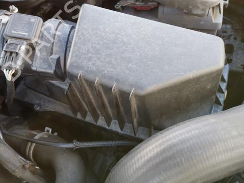 Used Air filter box Air filter box PEUGEOT 407 (6D_) 2.0 HDi 135 (6DRHRH, 6DRHRE, 6DRHRG, 6DRHRJ) (136 hp) 31967150 31967150