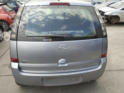 Used Right taillight OPEL MERIVA A MPV (X03) 1.7 CDTI (E75) (100 hp) 27060686