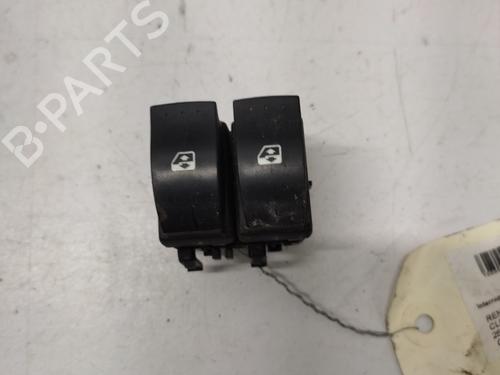 Used Left front window switch RENAULT CLIO II (BB_, CB_) 1.5 dCi (B/CB07) (65 hp) 32044515