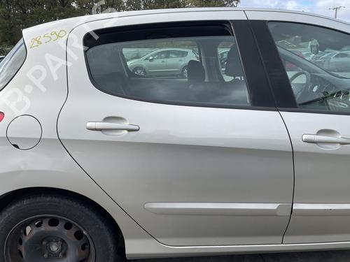 Used Right rear door PEUGEOT 308 I (4A_, 4C_) 1.6 HDi (109 hp) 29958207