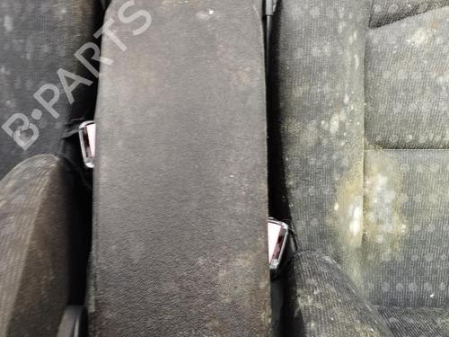Used Middle console RENAULT LAGUNA II Grandtour (KG0/1_) 1.9 dCi (125 hp) 27082820