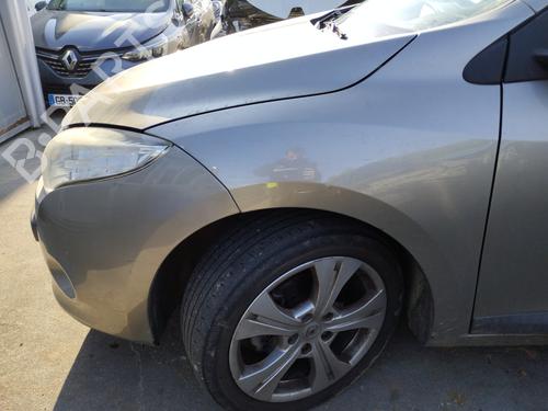 Used Left front fenders RENAULT MEGANE III Grandtour (KZ0/1) 1.5 dCi (KZ09, KZ0D, KZ1G, KZ29, KZ14, KZ1W, KZ10, KZ1F,... (110 hp) 27046608