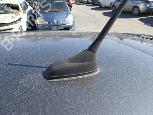 Antenne/Base Antenne/Base CITROËN C4 II (NC_) 1.6 BlueHDi 120 (120 hp) 33544964 33544964