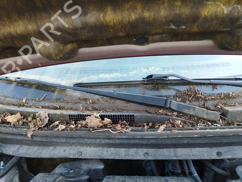 Used Front windshield wiper arm MITSUBISHI MIRAGE / SPACE STAR VI Hatchback (A0_A) 1.0 (A05A) (71 hp) 27043429