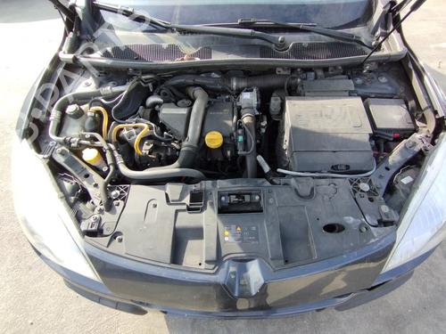 horn-renault-megane-iii-hatchback-bz01_-b3_-2008-33611856 main image