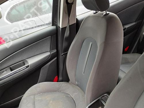 Used Right front seat FIAT BRAVO II (198_) 1.9 D Multijet (198AXE1A) (90 hp) 27083259