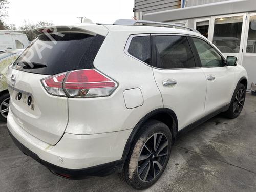 Used Right taillight NISSAN X-TRAIL III (T32_, T32R, T32RR) 1.6 DIG-T (T32) (163 hp) 28063133