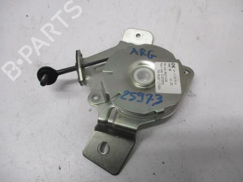 Used Hinge/Door check strap PEUGEOT 3008 I MPV (0U_) 1.6 HDi (114 hp) 27066457