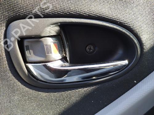 Used Front left interior door handle Front left interior door handle 37867481 37867481