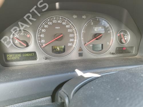 Compteur de vitesse VOLVO S60 I (384) 2.4 D (126 hp) 28702777