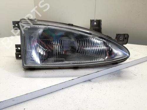 Used Right headlight HYUNDAI ACCENT I (X-3) 1.3 i 12V (84 hp) 27056524