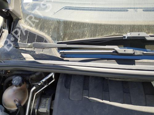 Used Front windshield wiper arm PEUGEOT 308 I (4A_, 4C_) 2.0 HDi (136 hp) 27042774