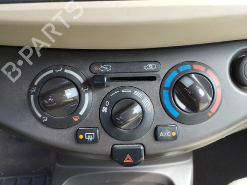 Used Warning switch Warning switch NISSAN MICRA III (K12) 1.2 16V (80 hp) 34386693 34386693