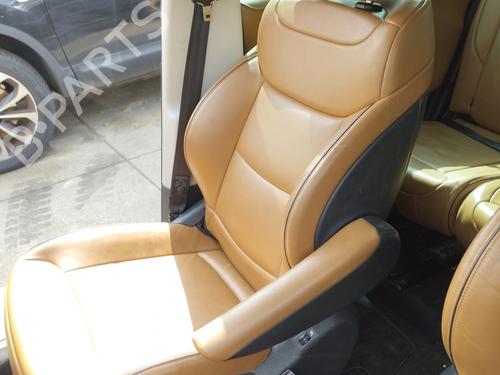 Right front seat CITROËN C4 Grand Picasso I (UA_) 1.6 HDi 110 | BP29551098C16