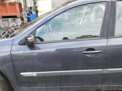 Used Front left exterior door handle RENAULT LAGUNA II Grandtour (KG0/1_) 1.9 dCi (125 hp) 27071695