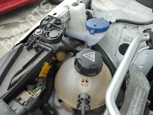 Ekpansionstank PEUGEOT 308 II (LB_, LP_, LW_, LH_, L3_) 1.6 BlueHDi 120 (120 hp) 31950754