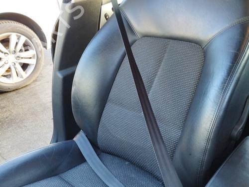 Used Front right seatbelt PEUGEOT 407 (6D_) 2.0 HDi 135 (6DRHRH, 6DRHRE, 6DRHRG, 6DRHRJ) (136 hp) 31967114