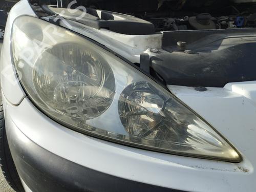 Used Right headlight PEUGEOT 307 (3A/C) 2.0 HDi 90 (90 hp) 30942044