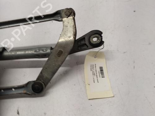 Used Front wiper motor Front wiper motor RENAULT SCÉNIC II (JM0/1_) [2003-2010] 35898145 35898145