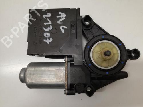 Fensterhebermotor vorne rechts für VW TOURAN (1T1, 1T2) 1.9 TDI (105 hp) 28027341