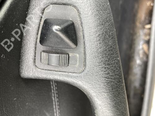 Used Mirror switch BMW 3 (E46) 320 d (129 hp) 27057302
