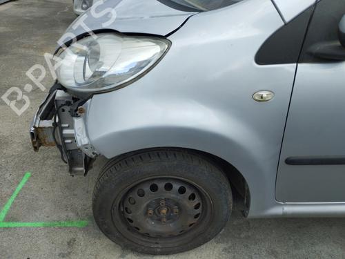 Used Left front brake caliper Left front brake caliper PEUGEOT 107 (PM_, PN_) 1.0 (68 hp) 35938808 35938808