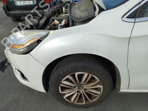 Used Left front steering knuckle Left front steering knuckle CITROËN DS4 (NX_) 1.6 VTi 120 (120 hp) 39935520 39935520